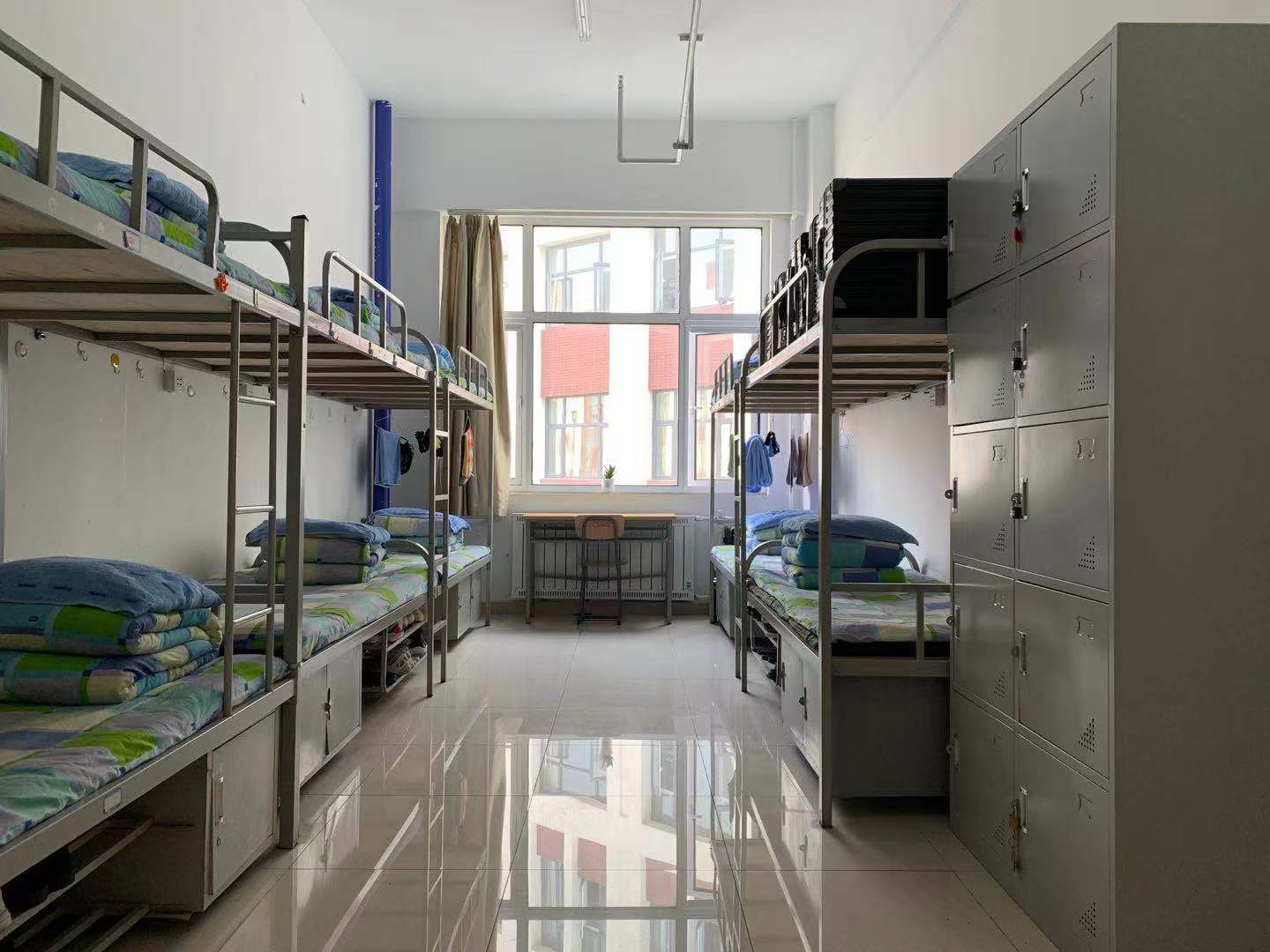 乘风破浪 梦想起航——我校喜迎2021级新生入学报到(图5) 乘风破浪 梦想起航——我校喜迎2021级新生入学报到(图5)