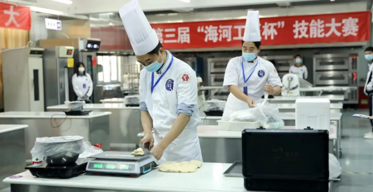 学校承办第三届“海河工匠杯”技能大赛今天开赛(图1) 学校承办第三届“海河工匠杯”技能大赛今天开赛(图1)